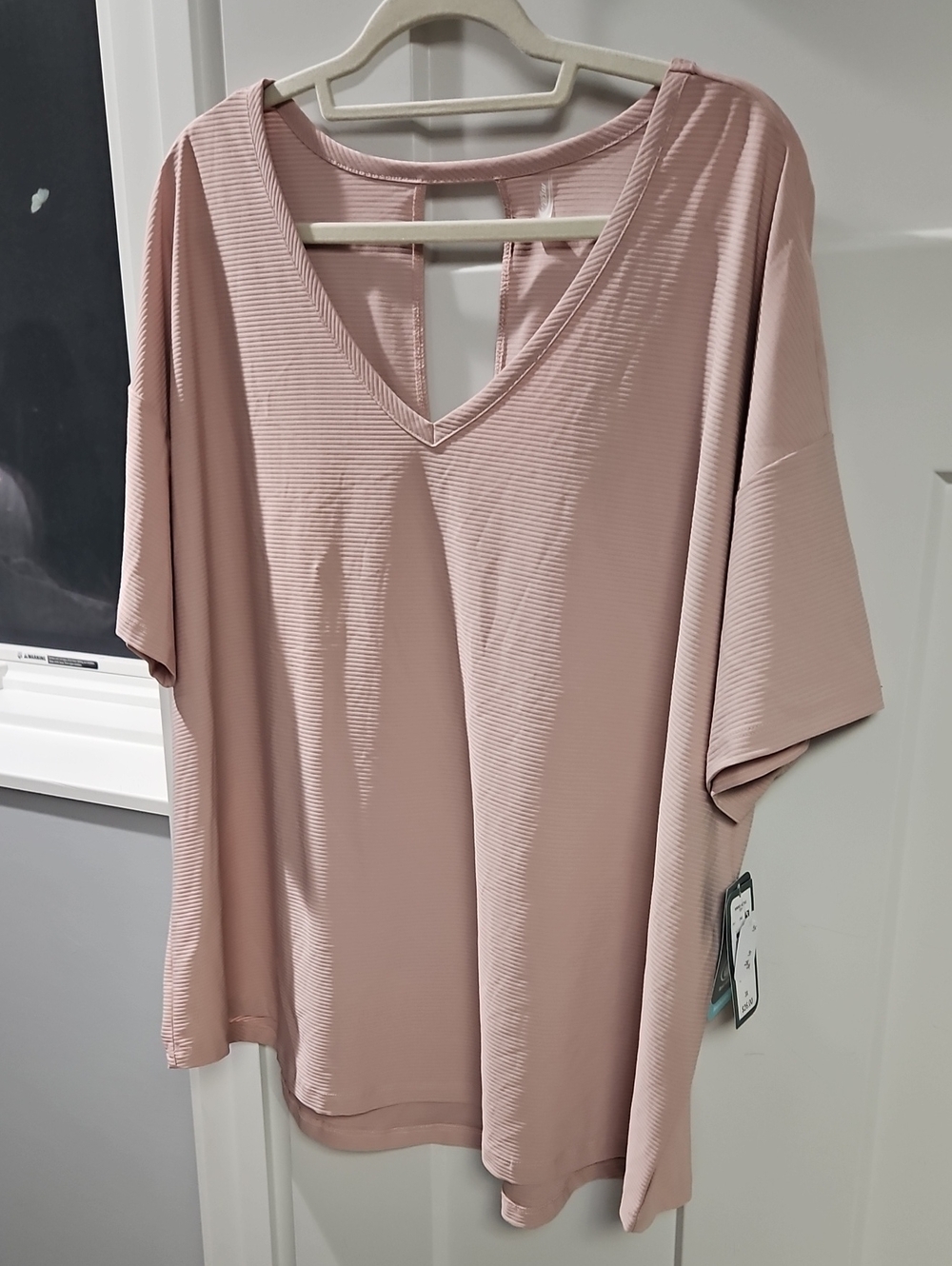 MTA Sport Dusty Rose V-Neck Short Sleeve Tunic